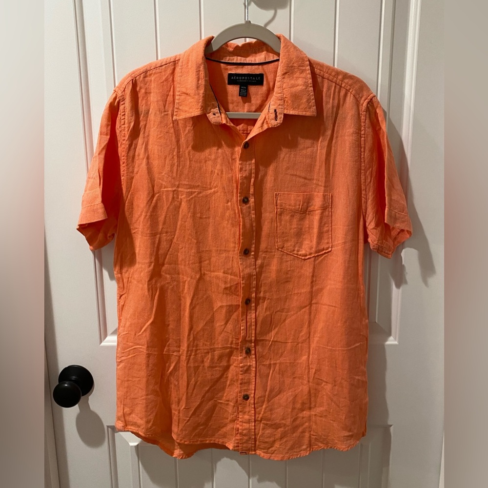 Aeropostale Men's Orange Short Sleeve Button-Down Shirt